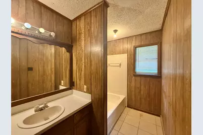 117 E Hoyt Drive, Longview, TX 75601 - Photo 25