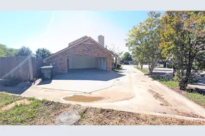 1007 Treys Court, Sanger, TX 76266 - Photo 23