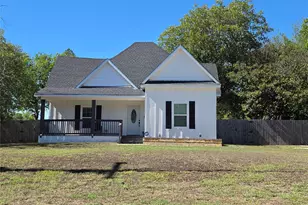 901 S Hall St, Ennis, TX 75119 - Photo 19