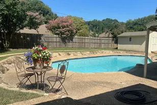 2526 Nottingham Pl, Grand Prairie, TX 75050 - Photo 5