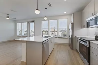 1506 N Prairie Avenue #210, Dallas, TX 75204 - Photo 5