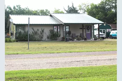402 Cleveland Street, Bailey, TX 75452 - Photo 1