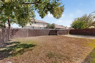 5026 Boca Raton Dr, Garland, TX 75043 - Photo 37