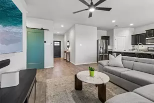 304 Crowfoot Dr, Fort Worth, TX 76131 - Photo 11