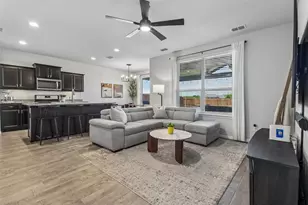 304 Crowfoot Dr, Fort Worth, TX 76131 - Photo 7