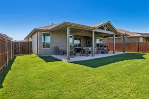304 Crowfoot Dr, Fort Worth, TX 76131 - Photo 3