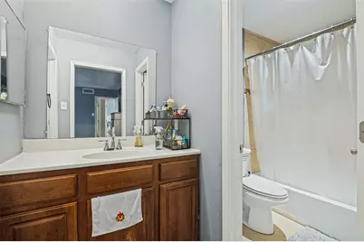 1202 Canyon Oaks Drive, Lancaster, TX 75146 - Photo 15