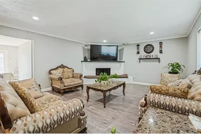 1202 Canyon Oaks Drive, Lancaster, TX 75146 - Photo 7