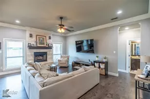 349 Mill Creek Dr, Abilene, TX 79602 - Photo 7