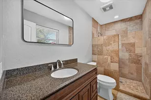 504 W Clay St, Montague, TX 76251 - Photo 15