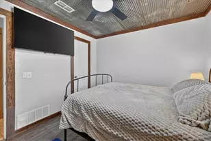 504 W Clay St, Montague, TX 76251 - Photo 21