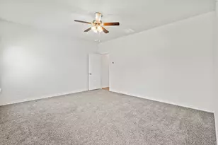 1536 Estivella Dr, Little Elm, TX 75068 - Photo 11