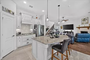 457 Wolf Creek Dr, Waxahachie, TX 75165 - Photo 11