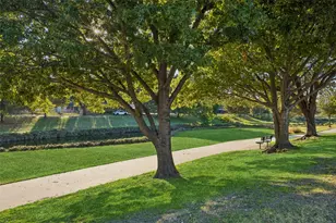 2015 Scarlet Oak Dr, Richardson, TX 75081 - Photo 3