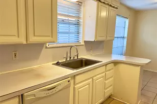 212 Straw Rd, Saginaw, TX 76179 - Photo 9