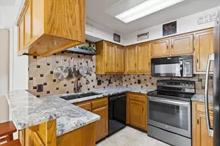4202 Windhurst Dr, Arlington, TX 76015 - Photo 15
