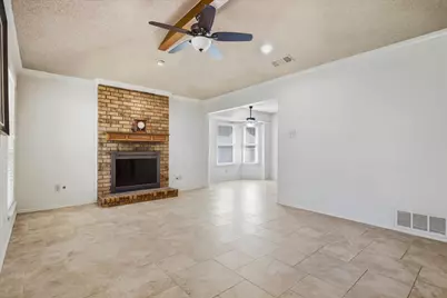 4202 Windhurst Drive, Arlington, TX 76015 - Photo 9