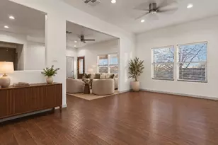 1207 E Russell Ave, Carrollton, TX 75006 - Photo 29