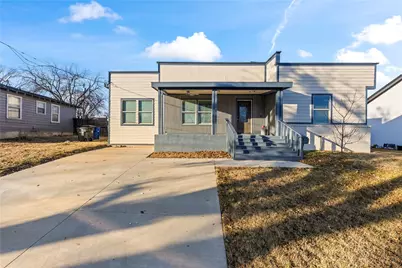 1207 E Russell Avenue, Carrollton, TX 75006 - Photo 1