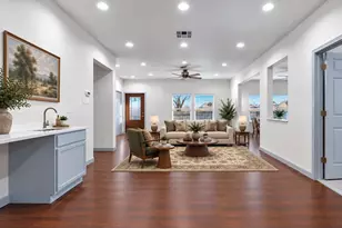 1207 E Russell Ave, Carrollton, TX 75006 - Photo 3
