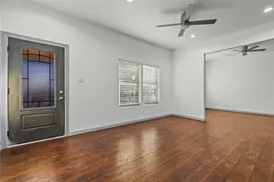1207 E Russell Ave, Carrollton, TX 75006 - Photo 31