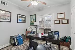 6422 Covecreek Pl, Dallas, TX 75240 - Photo 7