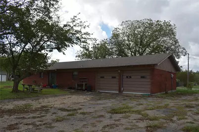 211 S College Street, Itasca, TX 76055 - Photo 5