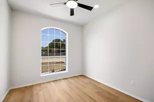 9415 Mayblossom Way, Dallas, TX 75217 - Photo 19