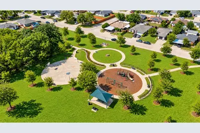 9415 Mayblossom Way, Dallas, TX 75217 - Photo 23