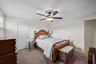 13666 Peyton Dr, Dallas, TX 75240 - Photo 31