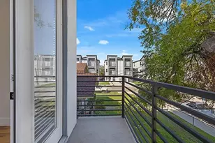 1120 Muncie Ave, Dallas, TX 75212 - Photo 11