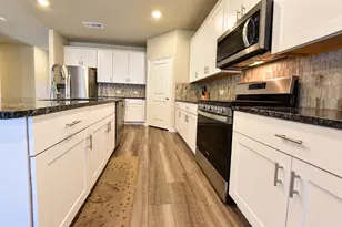 11028 Cacao Dr, Fort Worth, TX 76108 - Photo 3