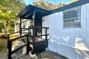 307 E Cates St, Bridgeport, TX 76426 - Photo 1