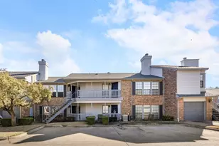 3101 Townbluff Dr, Plano, TX 75075 - Photo 11