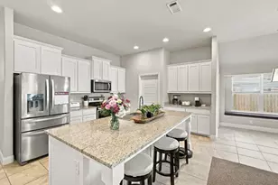425 Stoneridge Dr, Hillsboro, TX 76645 - Photo 9