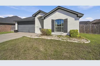 425 Stoneridge Drive, Hillsboro, TX 76645 - Photo 3