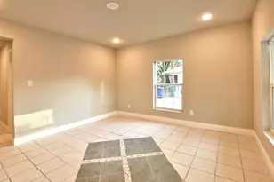 814 N Kentucky St, McKinney, TX 75069 - Photo 3