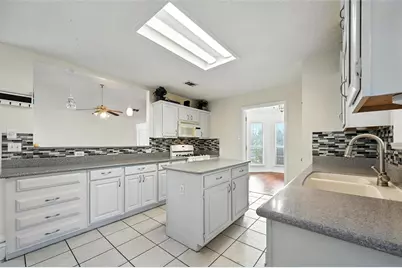 2711 Primrose Lane, Rowlett, TX 75089 - Photo 5