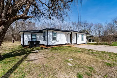 1112 Marshall Street, Greenville, TX 75401 - Photo 3