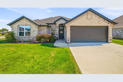 601 Violet Drive, Tolar, TX 76476 - Photo 3