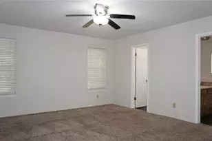 2701 Meadow Creek Dr, Bedford, TX 76021 - Photo 7