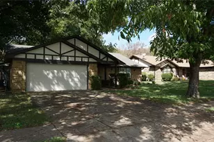 2701 Meadow Creek Dr, Bedford, TX 76021 - Photo 17