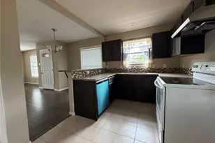 117 Moon St, Cleburne, TX 76033 - Photo 5