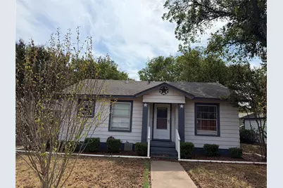 117 Moon Street, Cleburne, TX 76033 - Photo 1