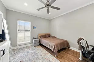 1302 Bagby Ave, Waco, TX 76706 - Photo 17