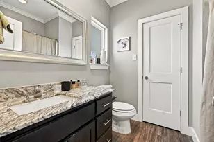 1302 Bagby Ave, Waco, TX 76706 - Photo 21