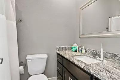 1302 Bagby Avenue, Waco, TX 76706 - Photo 23