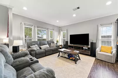 1302 Bagby Avenue, Waco, TX 76706 - Photo 5