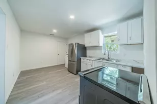 2008 Mt Pleasant Dr, Mesquite, TX 75149 - Photo 9