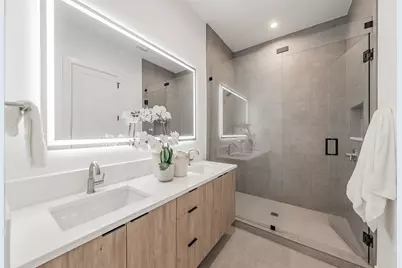 2523 Hondo Avenue #103, Dallas, TX 75219 - Photo 13